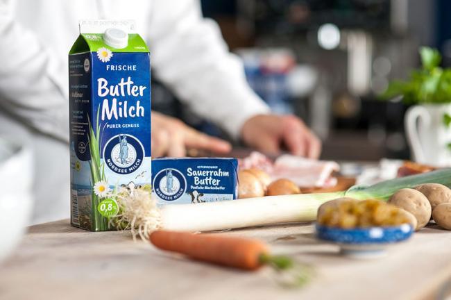 Frische Buttermilch von der Nordseeküste